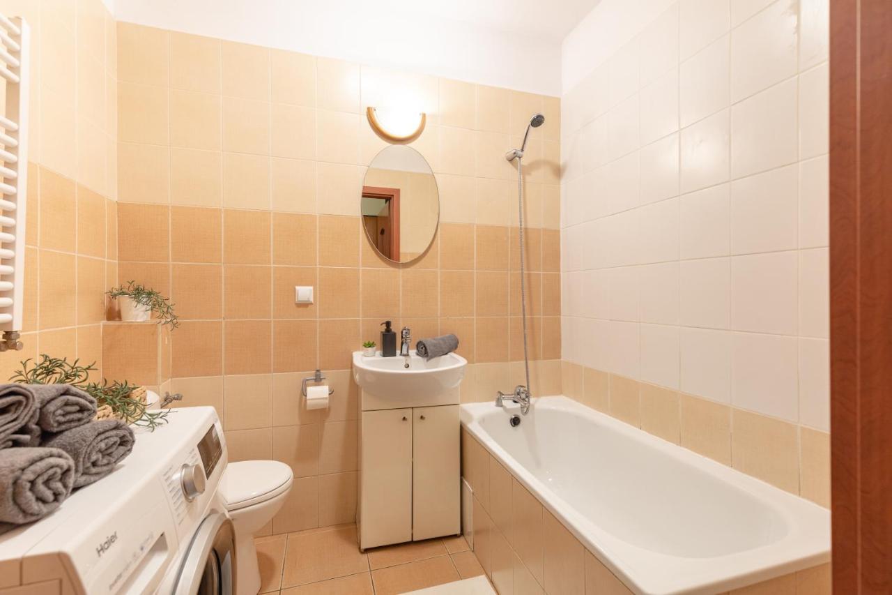 Superapart Stanow Zjednoczonych 72 Apartamento Varsóvia Exterior foto